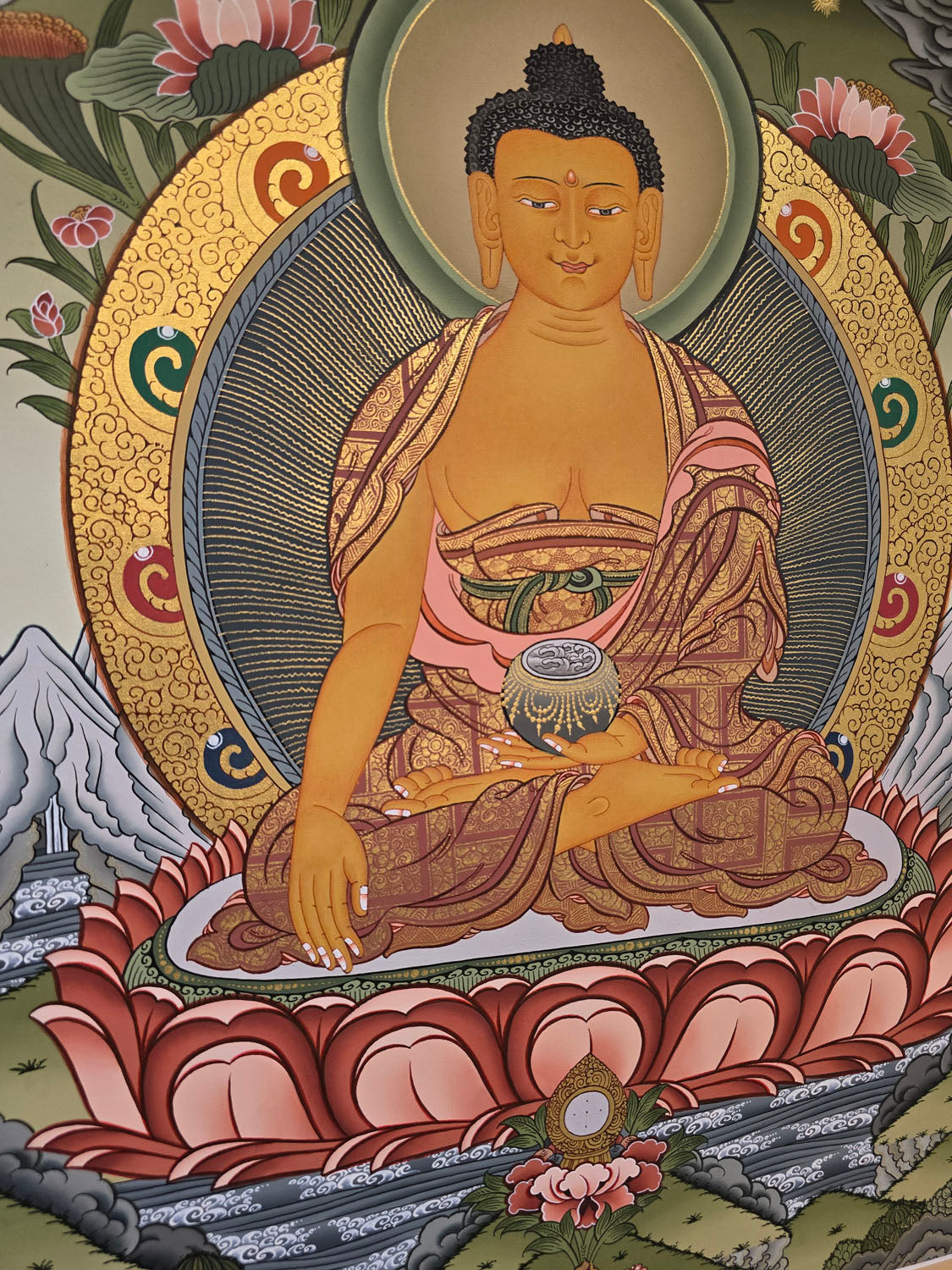 Shakyamuni Buddha Thangka – Masterpiece Hand-Painted Tibetan Buddhist Art | Wisdom, Compassion & Meditation Wall Decor