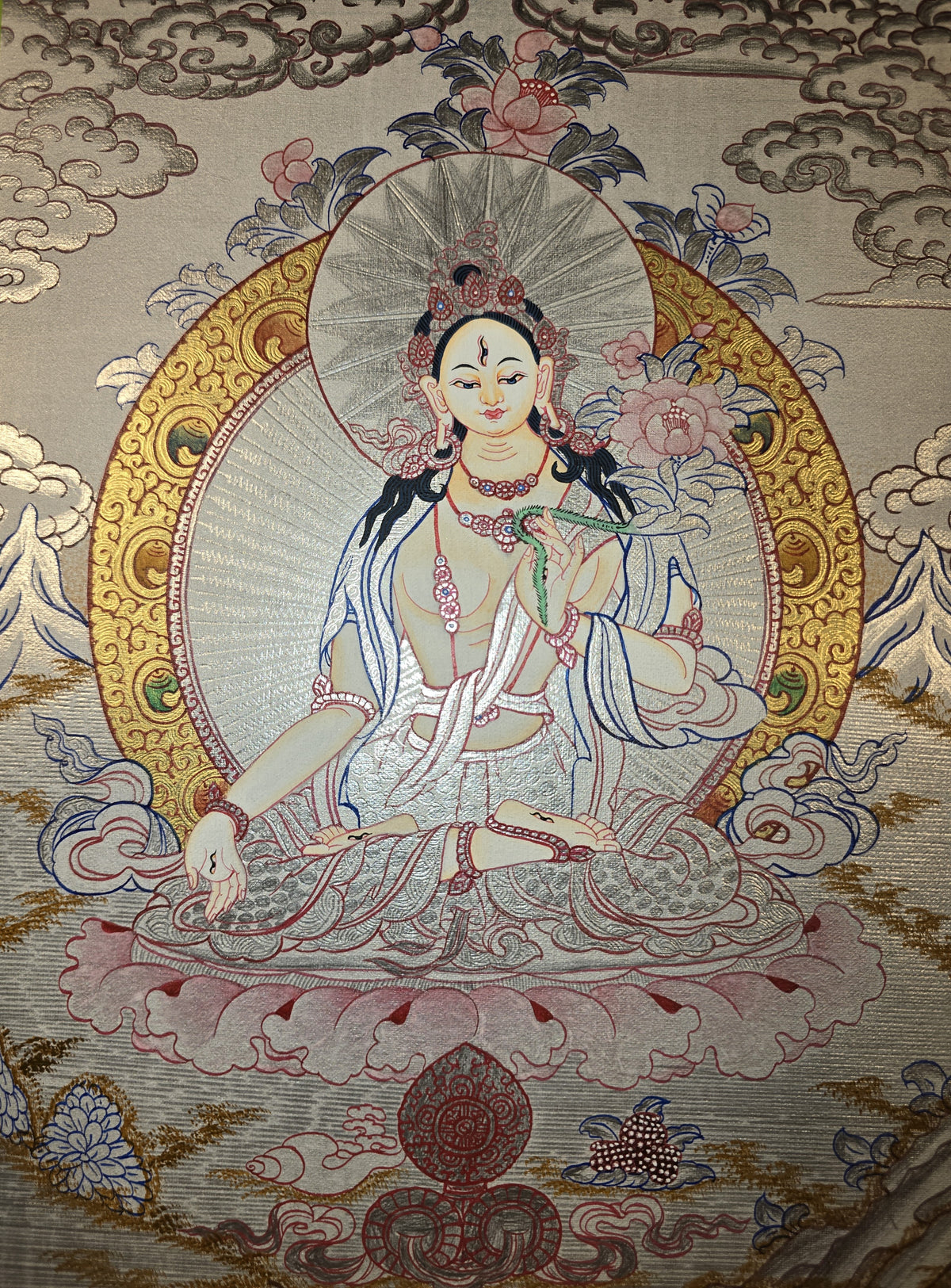 White Tara Thangka – Hand-Painted Tibetan Buddhist Art | Compassion, Longevity & Peace Wall Decor