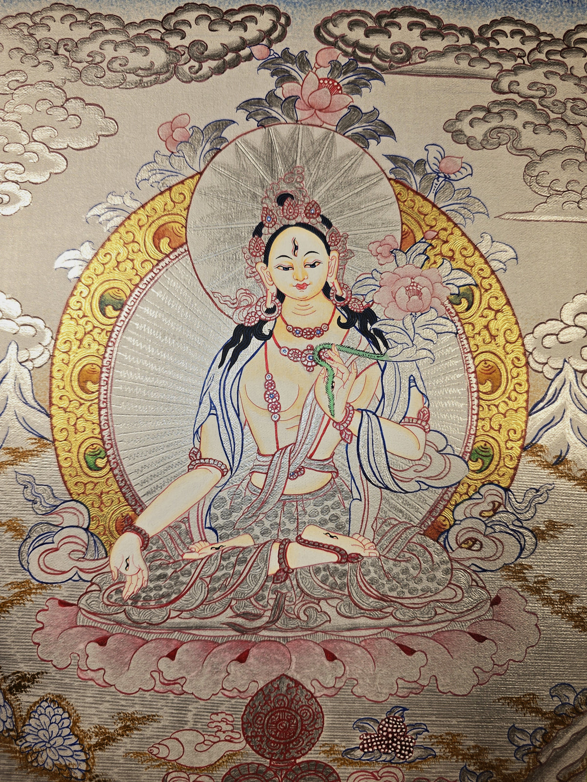 White Tara Thangka – Hand-Painted Tibetan Buddhist Art | Compassion, Longevity & Peace Wall Decor