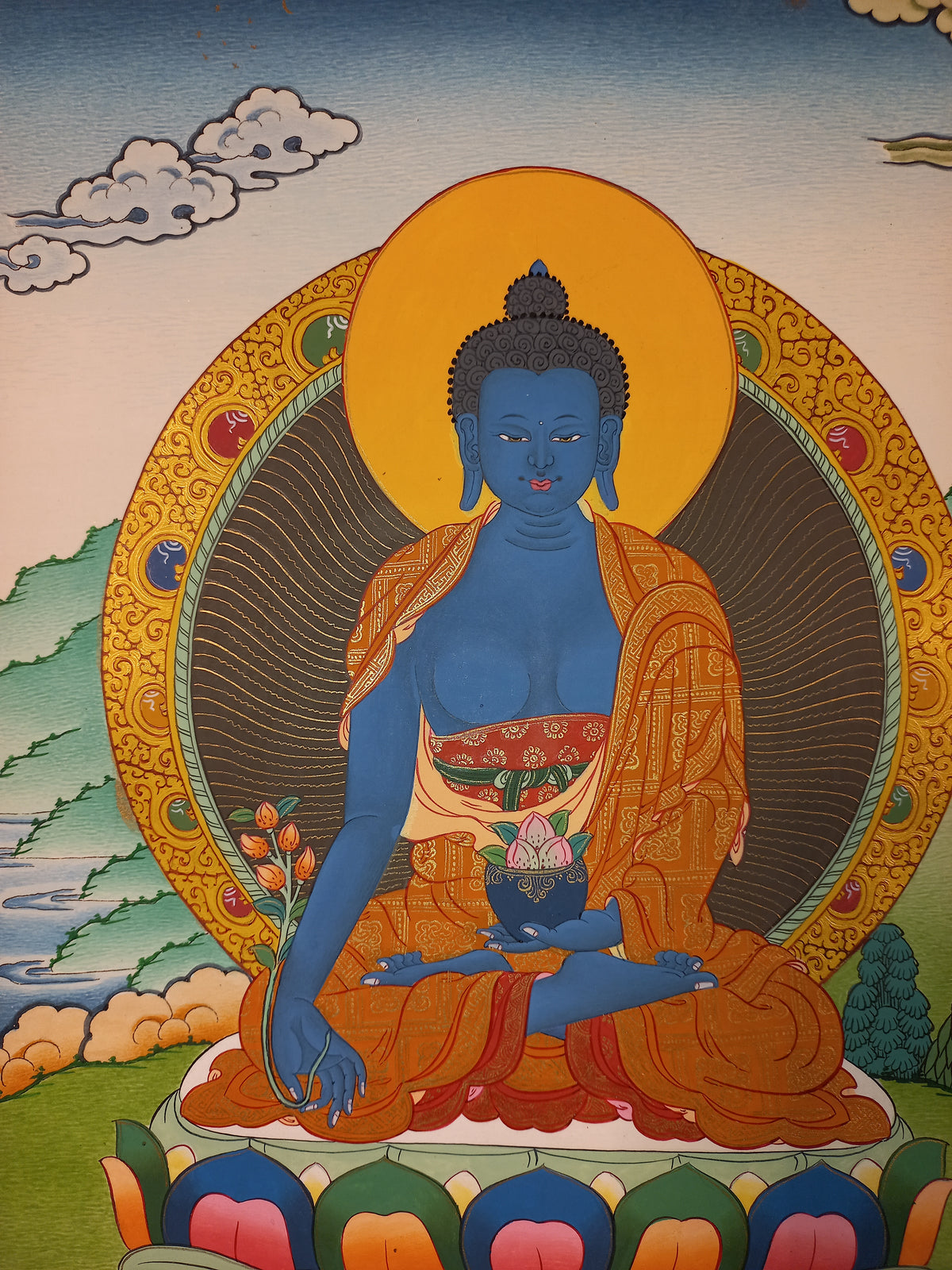 Medicine Buddha Thangka – Hand-Painted Tibetan Buddhist Art | Healing, Compassion & Meditation Wall Decor