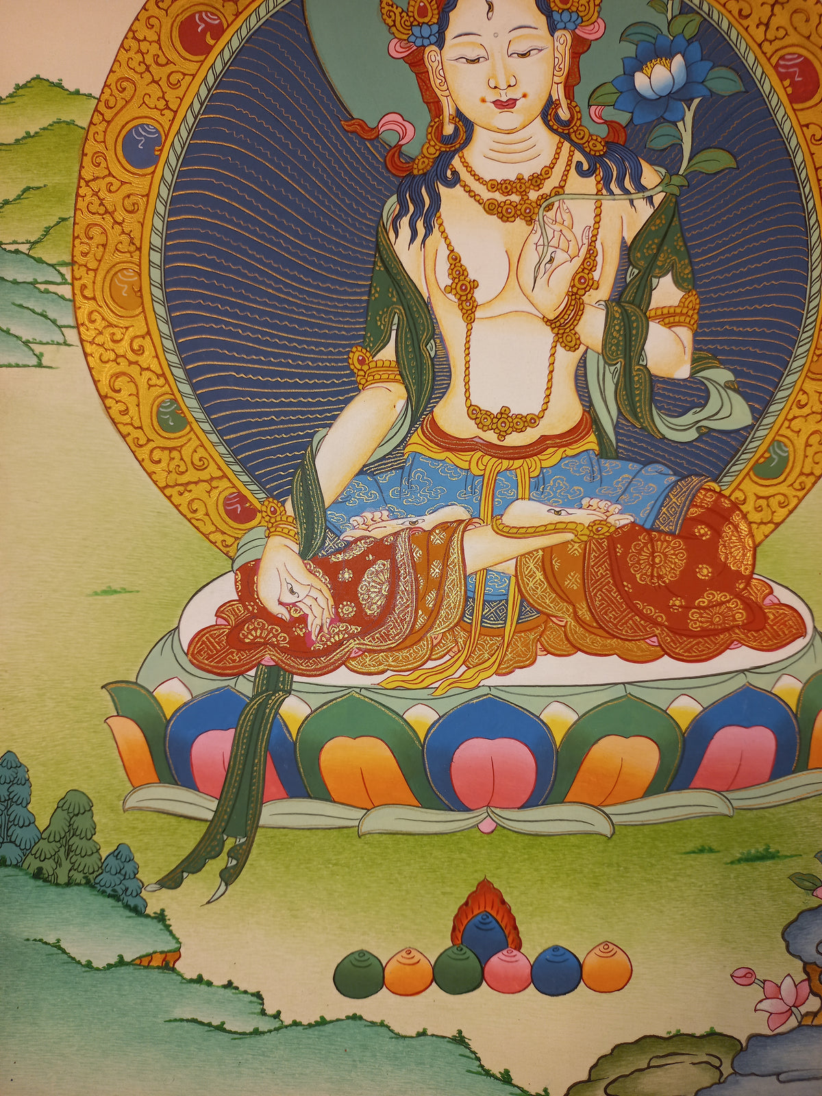 White Tara Thangka – Hand-Painted Tibetan Buddhist Art | Compassion, Longevity & Peace Wall Decor